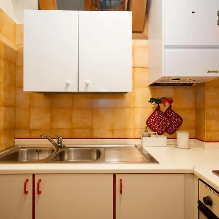 Apartment Rifugio Tra I Boschi - Camino & Balcone *